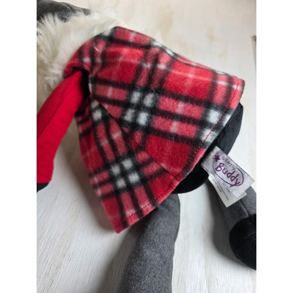 Scentsy Buddy Gnordy the Gnome Plush Red Plaid Holiday Decor Cottagecore 16in